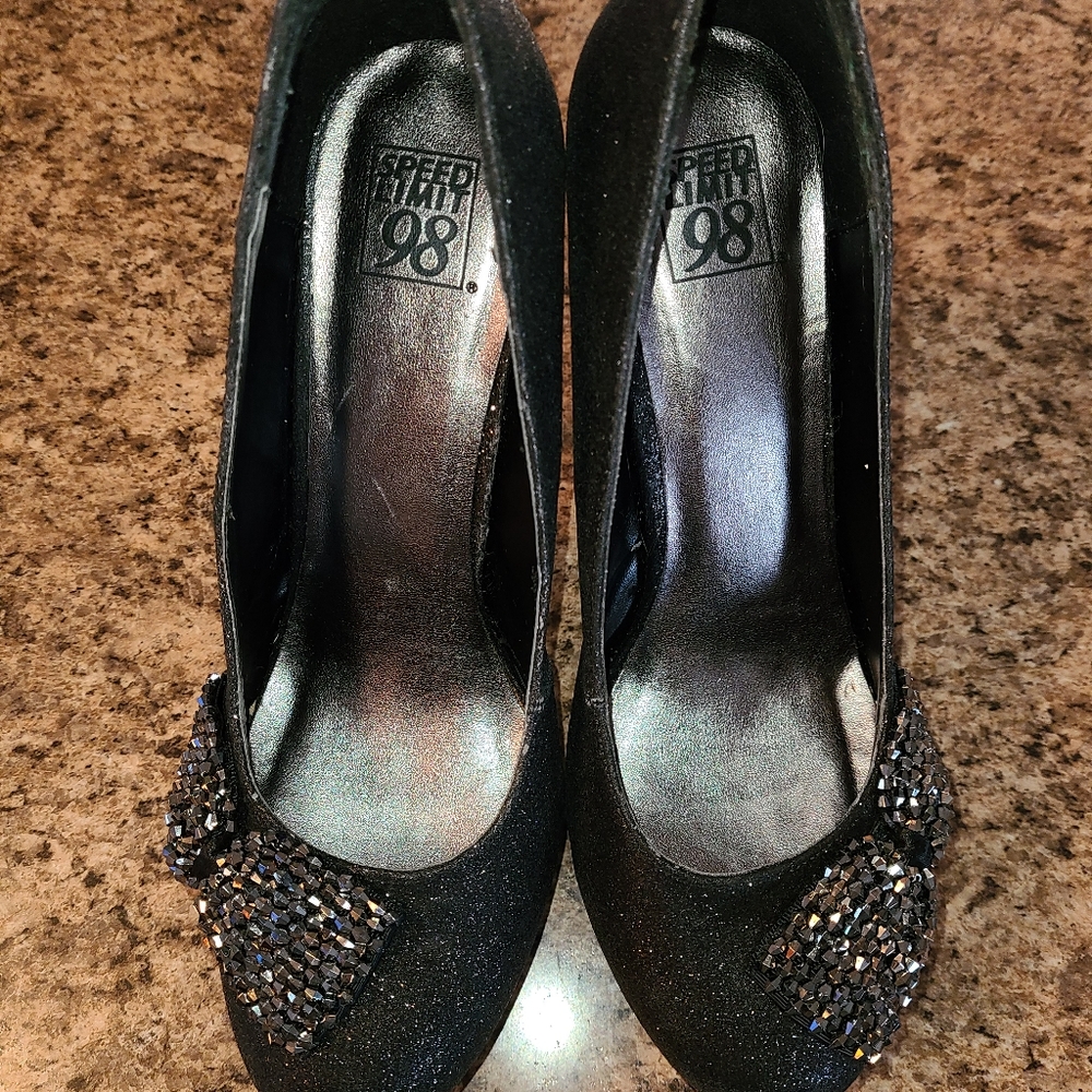 High heels - Picture 3 of 5